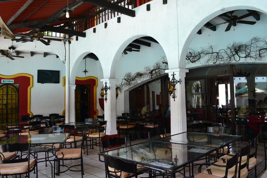 Hotel Posada De Don Jose Retalhuleu Exterior foto